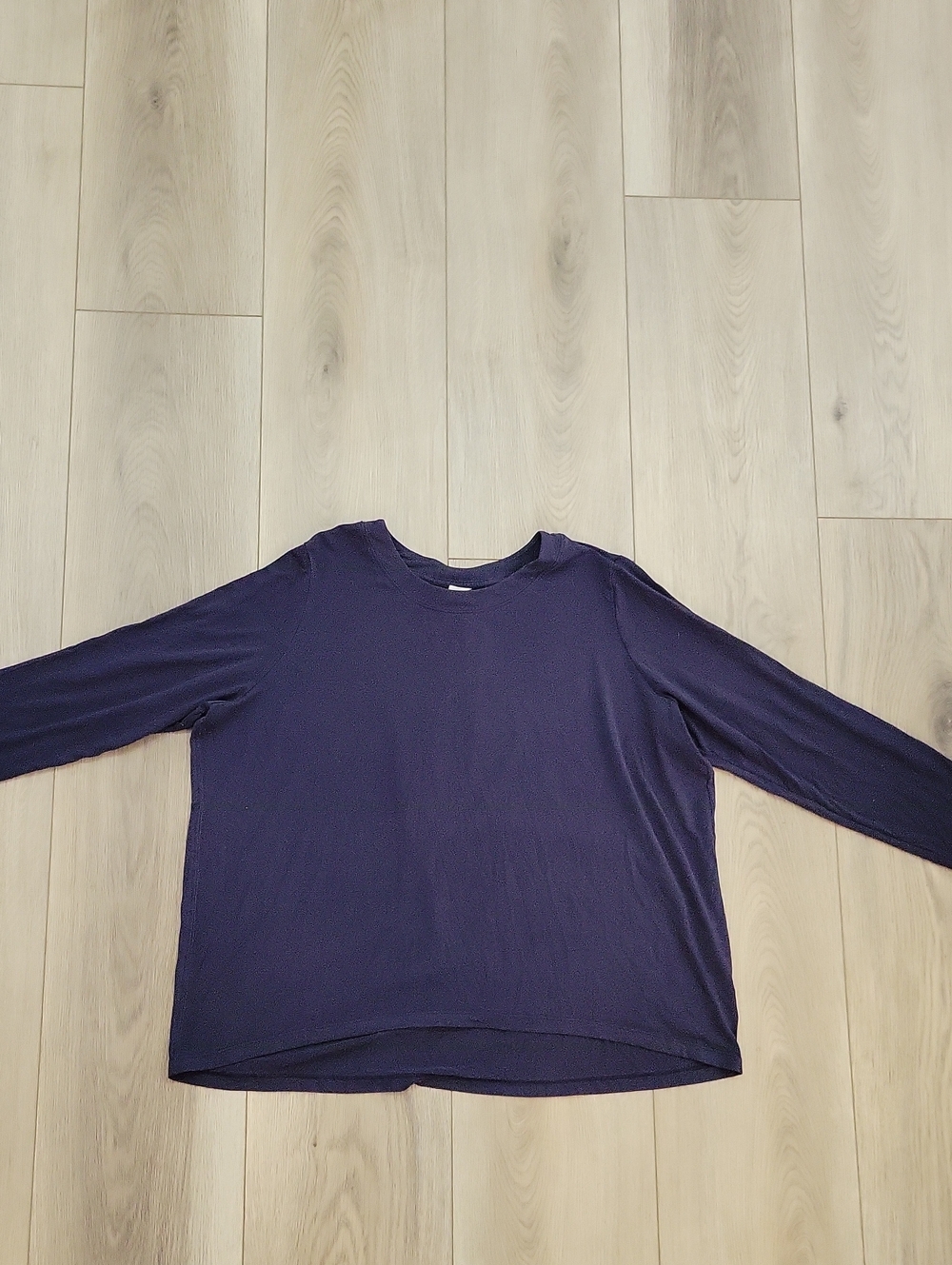 Athleta Long Sleeve Crew Top in Deep Navy